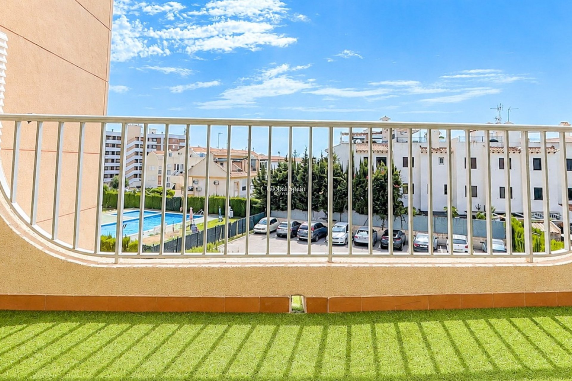 Wiederverkauf - WOHNUNG -
ORIHUELA COSTA - CABO ROIG