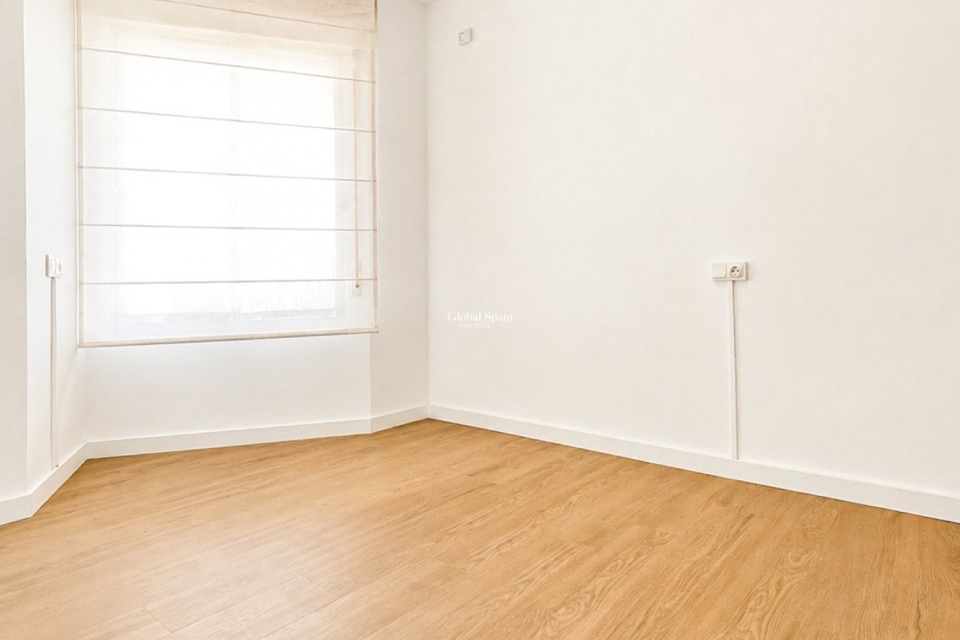 Wiederverkauf - WOHNUNG -
ORIHUELA COSTA - CABO ROIG