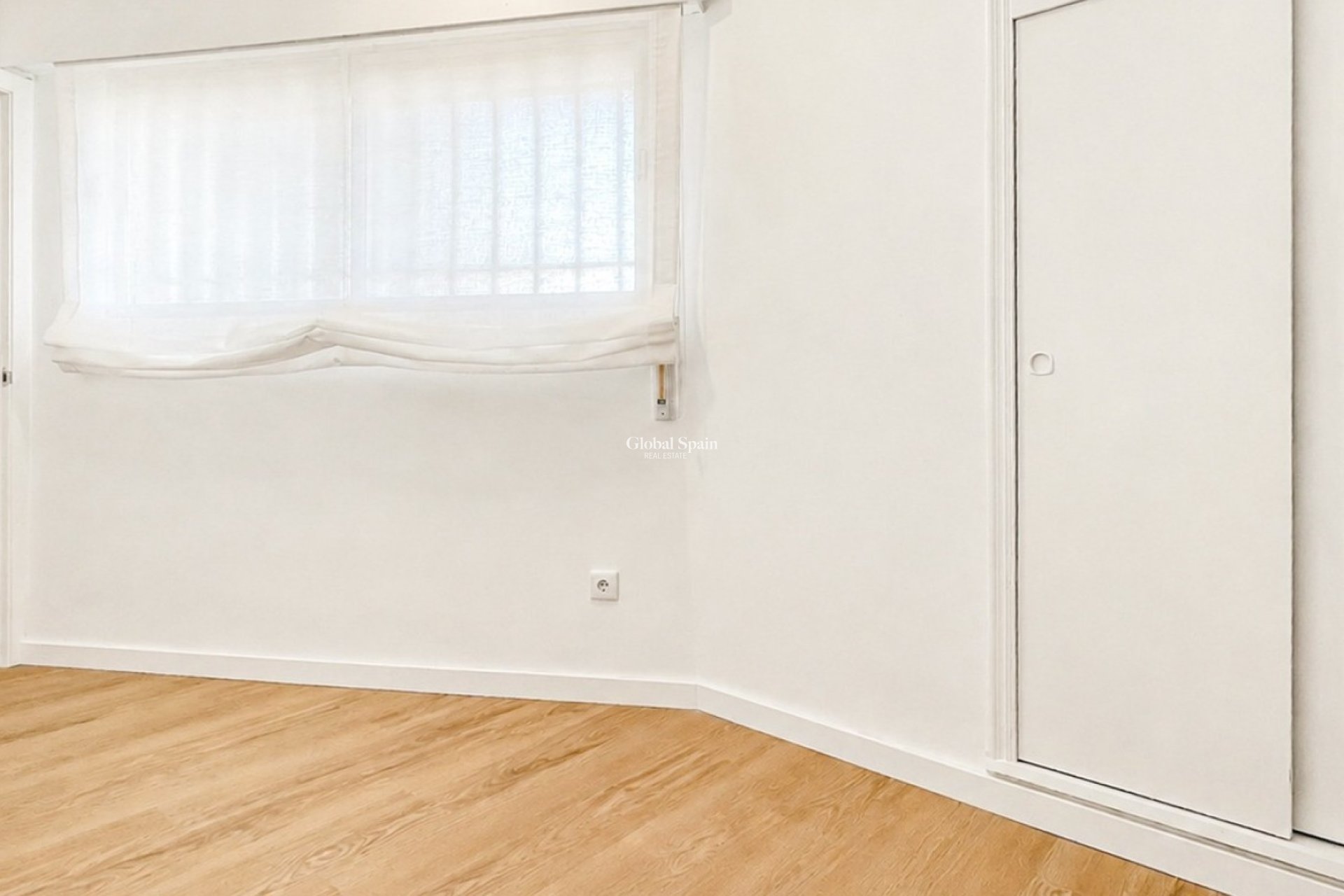 Wiederverkauf - WOHNUNG -
ORIHUELA COSTA - CABO ROIG