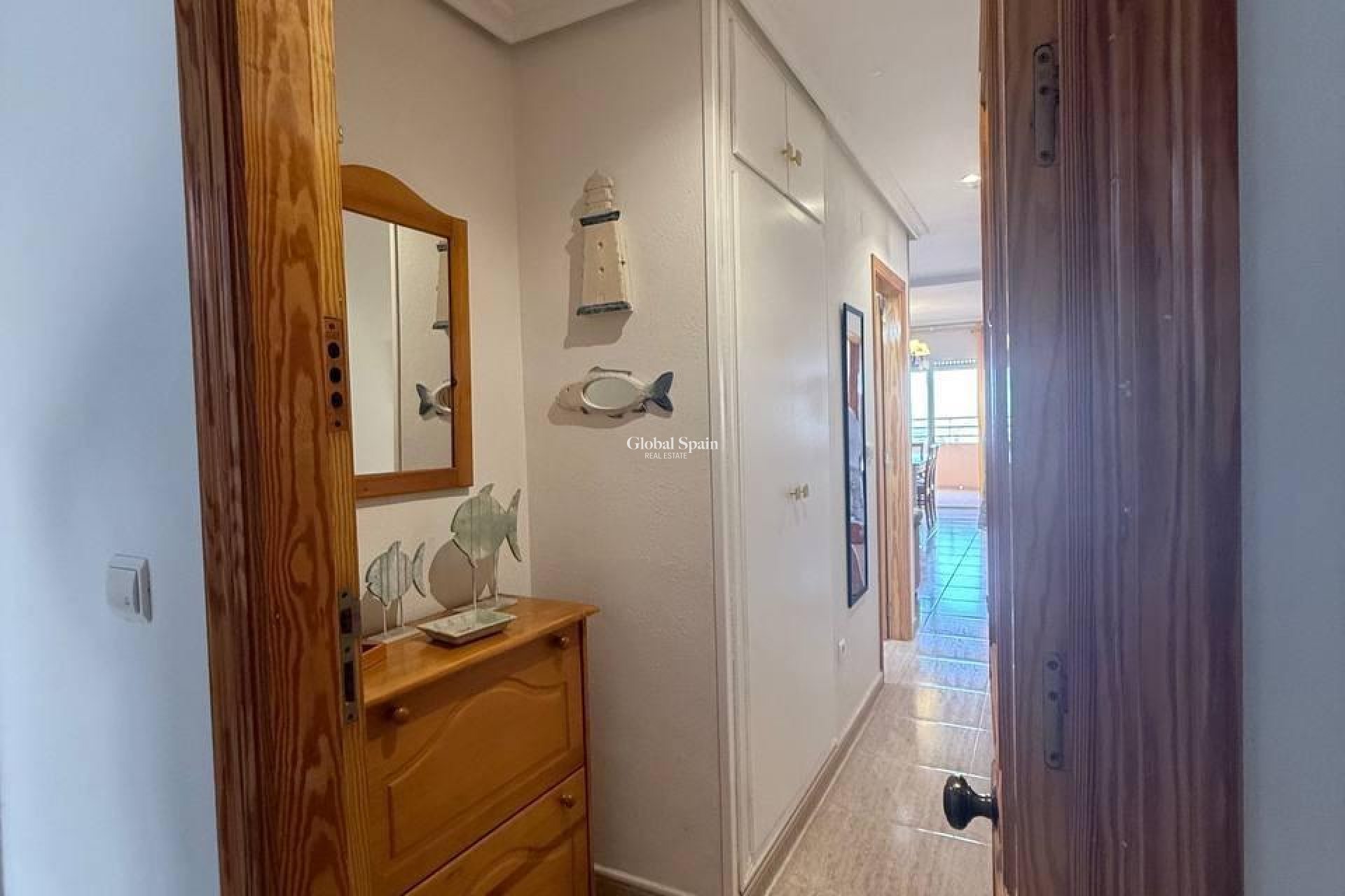 Wiederverkauf - WOHNUNG -
ORIHUELA COSTA - CAMPOAMOR