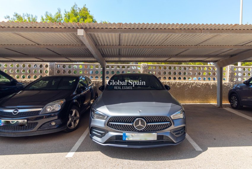 Wiederverkauf - WOHNUNG -
ORIHUELA COSTA - CAMPOAMOR