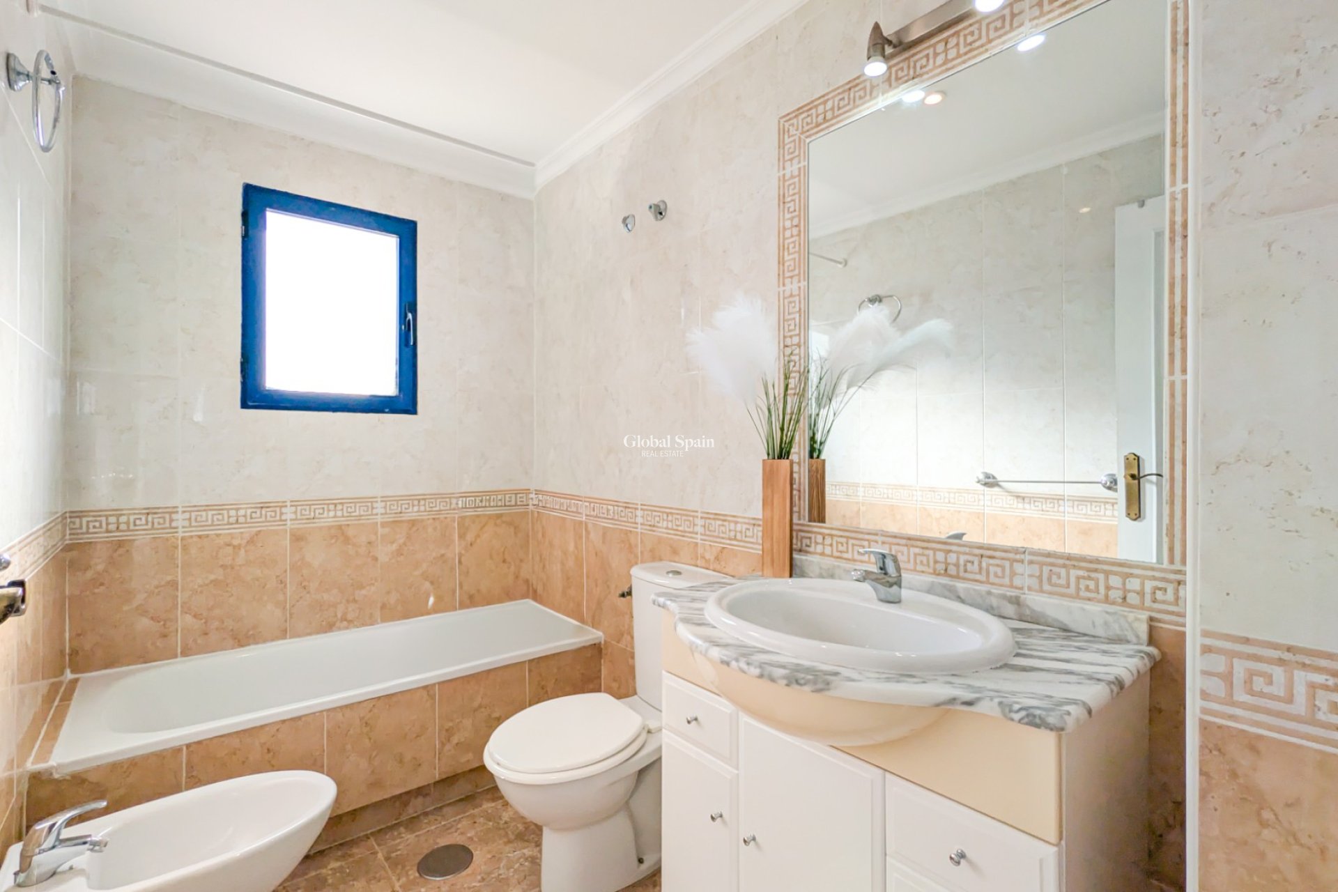 Wiederverkauf - WOHNUNG -
ORIHUELA COSTA - Costa Blanca