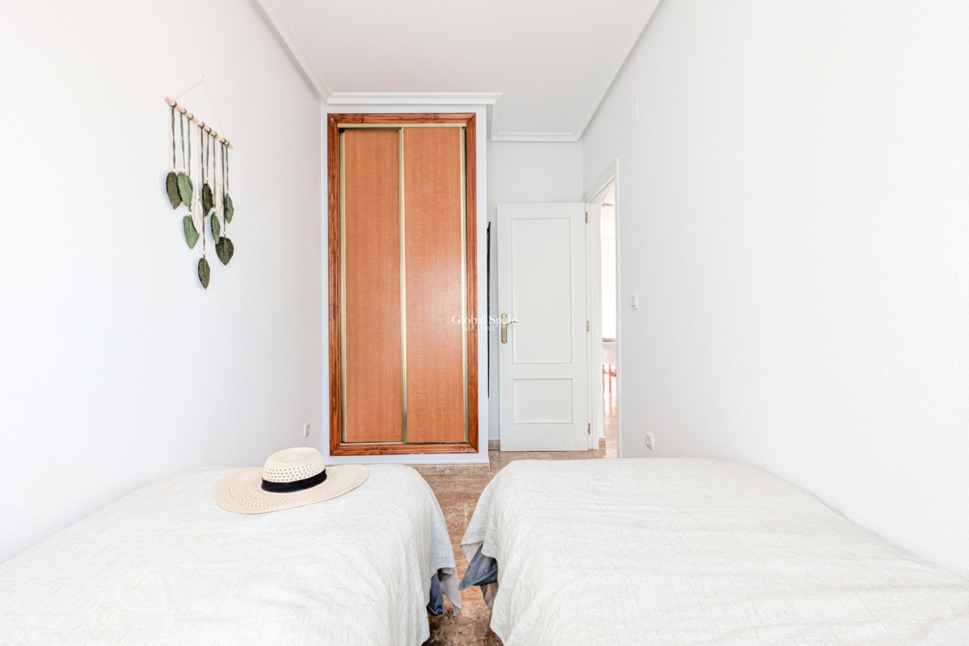 Wiederverkauf - WOHNUNG -
ORIHUELA COSTA - Costa Blanca