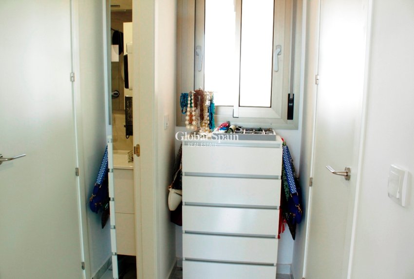 Wiederverkauf - WOHNUNG -
ORIHUELA COSTA - Costa Blanca