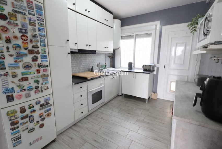 Wiederverkauf - WOHNUNG -
ORIHUELA COSTA - Costa Blanca