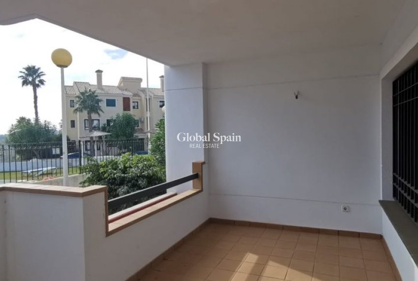 Wiederverkauf - WOHNUNG -
ORIHUELA COSTA - Costa Blanca