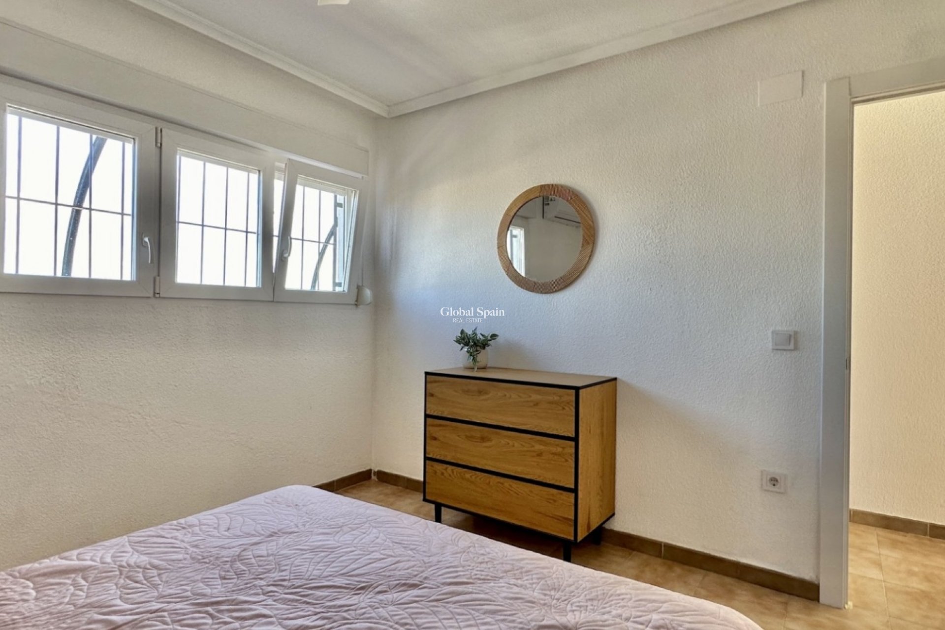 Wiederverkauf - WOHNUNG -
ORIHUELA COSTA - Costa Blanca