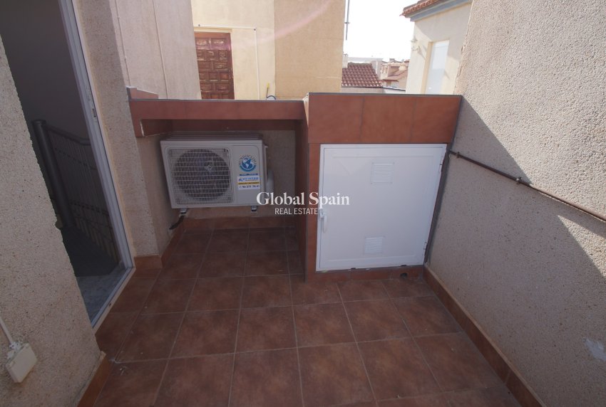 Wiederverkauf - WOHNUNG -
ORIHUELA COSTA - Costa Blanca