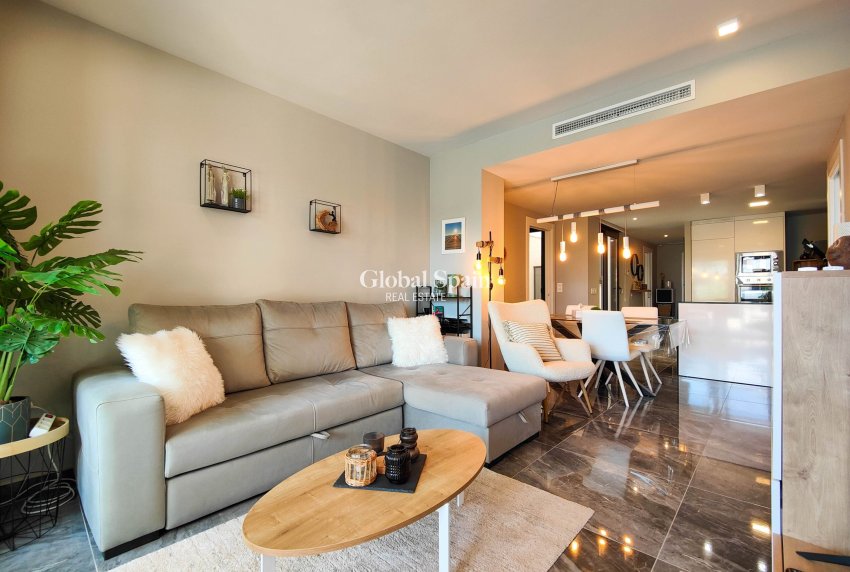 Wiederverkauf - WOHNUNG -
ORIHUELA COSTA - Costa Blanca