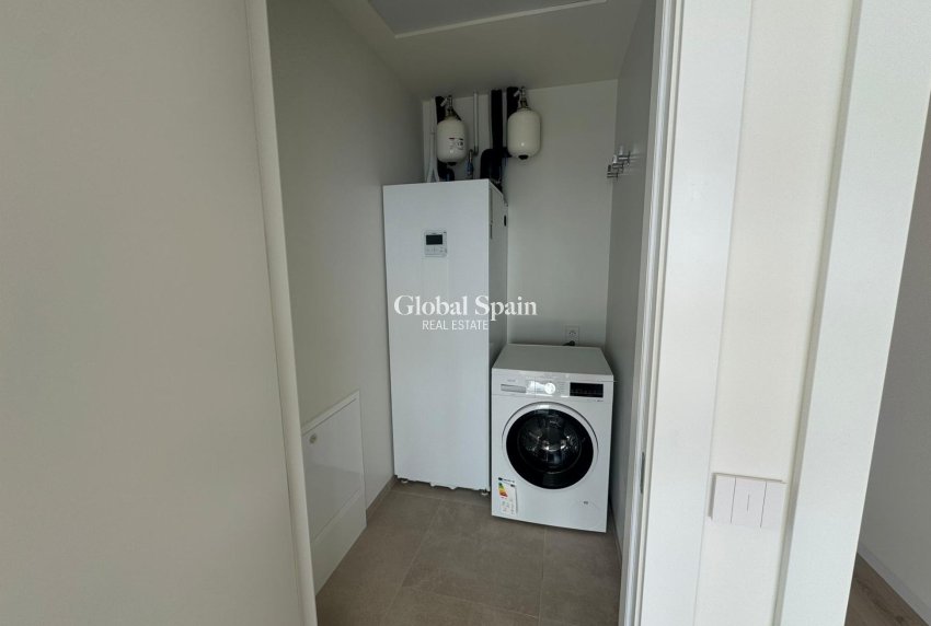 Wiederverkauf - WOHNUNG -
ORIHUELA COSTA - Costa Blanca