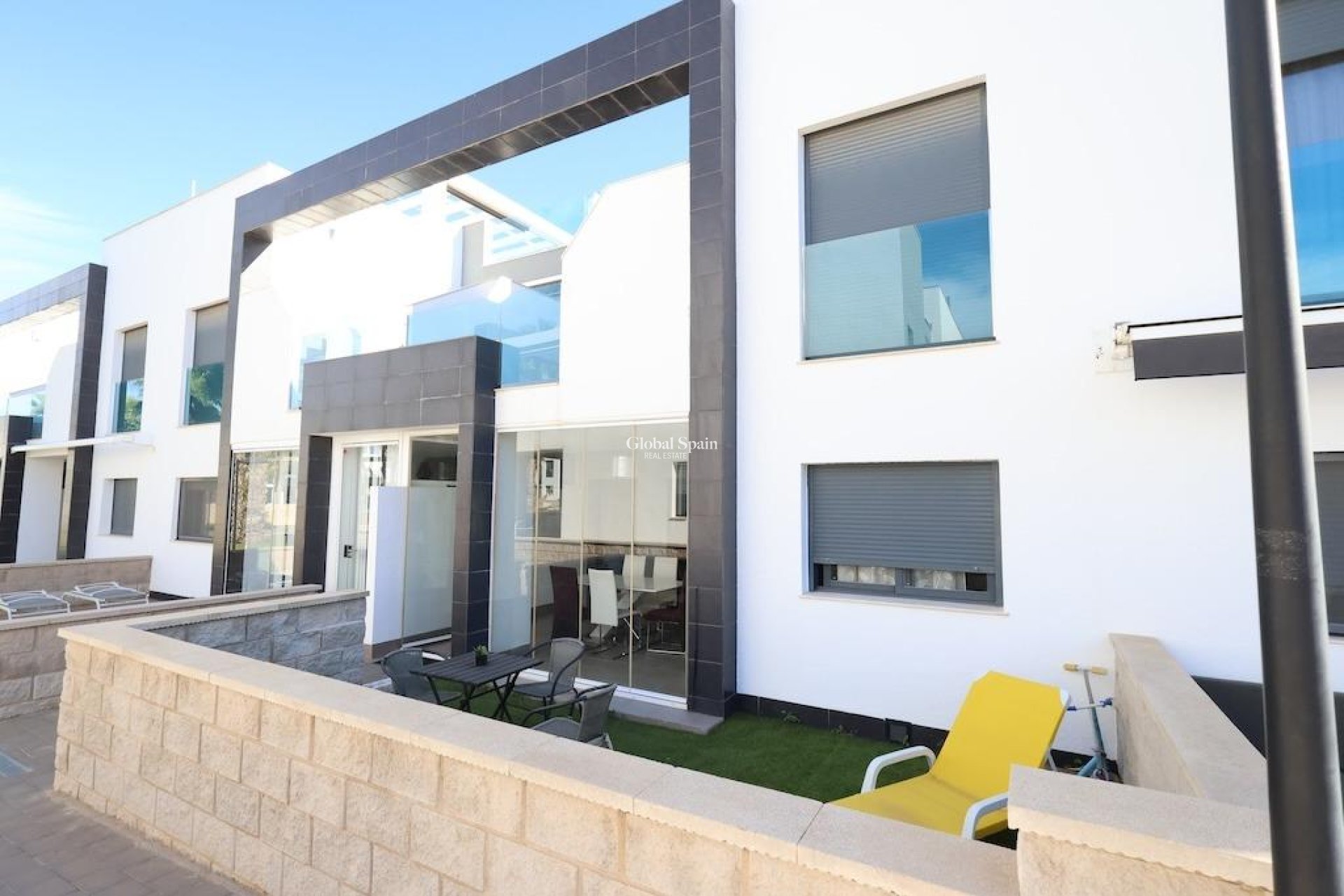 Wiederverkauf - WOHNUNG -
ORIHUELA COSTA - Costa Blanca