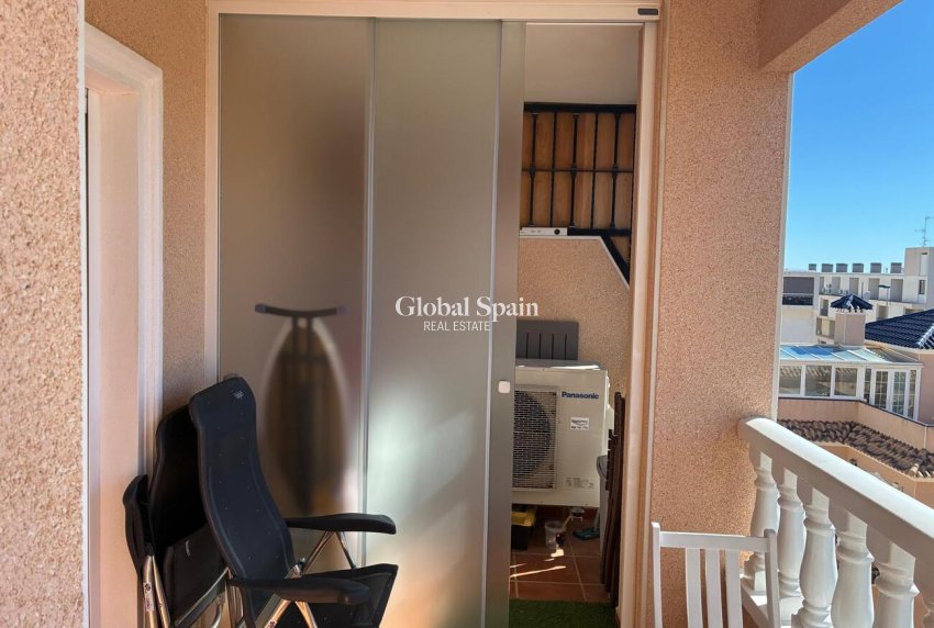 Wiederverkauf - WOHNUNG -
ORIHUELA COSTA - Costa Blanca