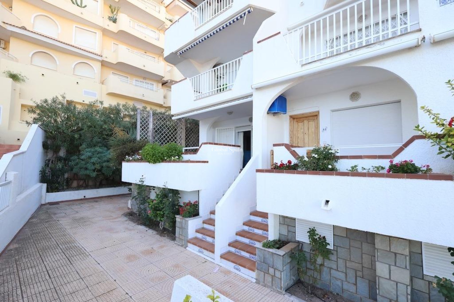 Wiederverkauf - WOHNUNG -
ORIHUELA COSTA - Costa Blanca