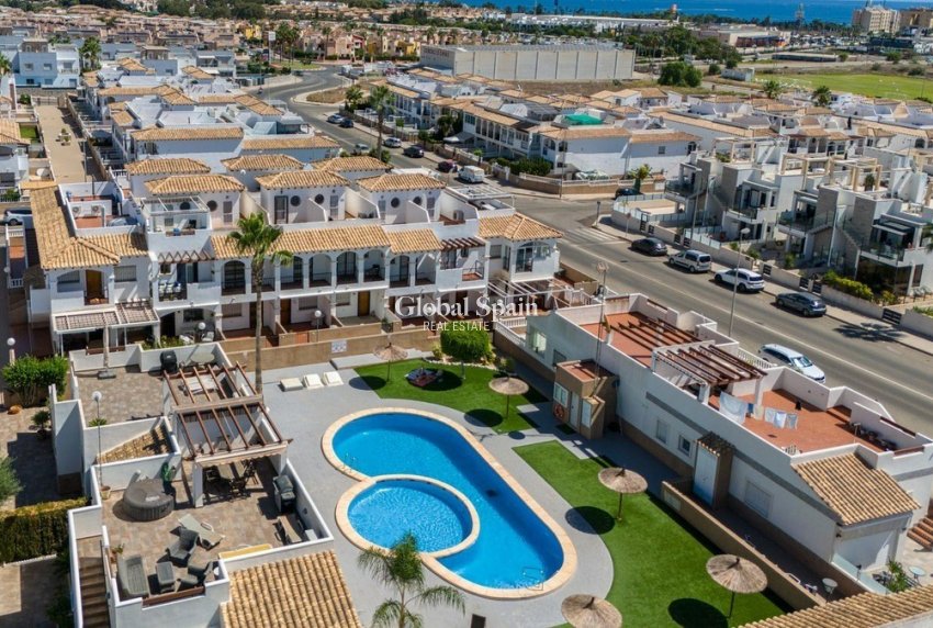 Wiederverkauf - WOHNUNG -
ORIHUELA COSTA - Costa Blanca