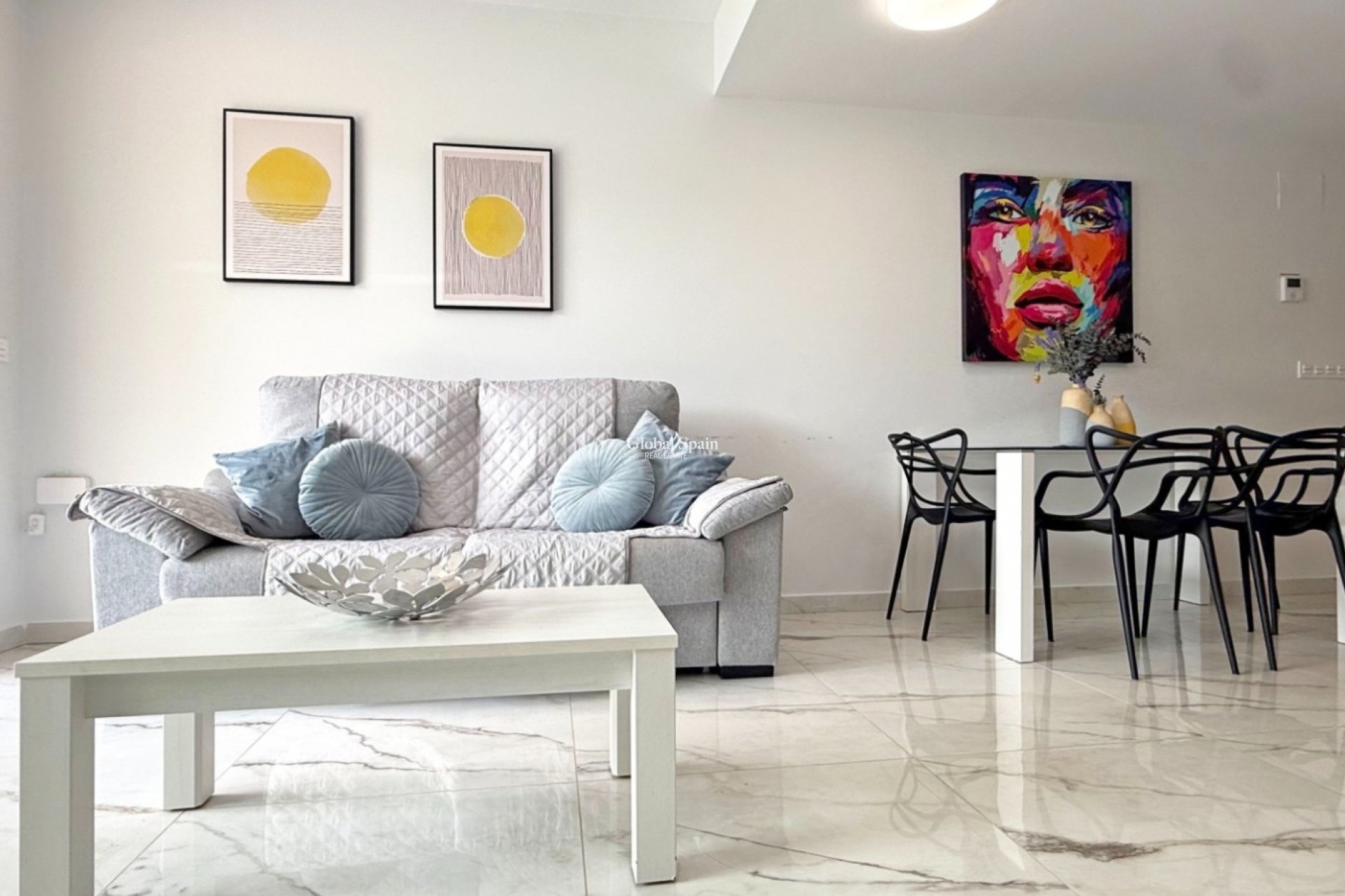 Wiederverkauf - WOHNUNG -
ORIHUELA COSTA - Costa Blanca