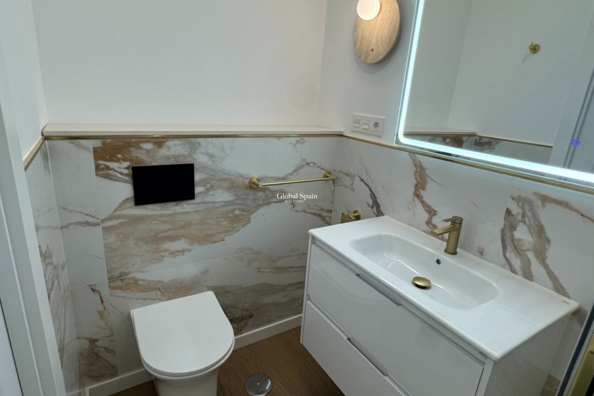 Wiederverkauf - WOHNUNG -
ORIHUELA COSTA - Costa Blanca