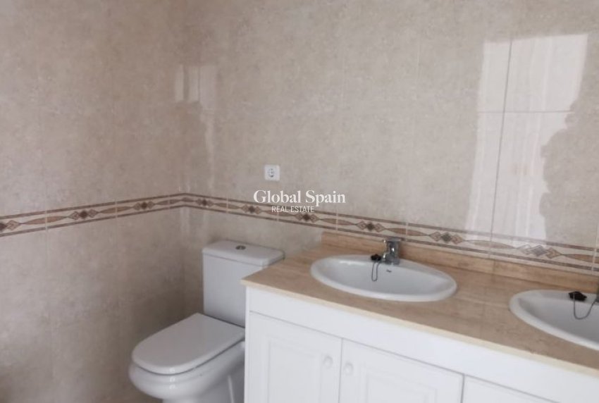 Wiederverkauf - WOHNUNG -
ORIHUELA COSTA - Costa Blanca