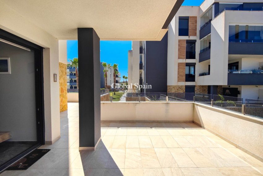 Wiederverkauf - WOHNUNG -
ORIHUELA COSTA - Costa Blanca