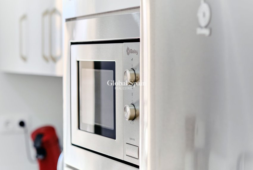 Wiederverkauf - WOHNUNG -
ORIHUELA COSTA - Costa Blanca