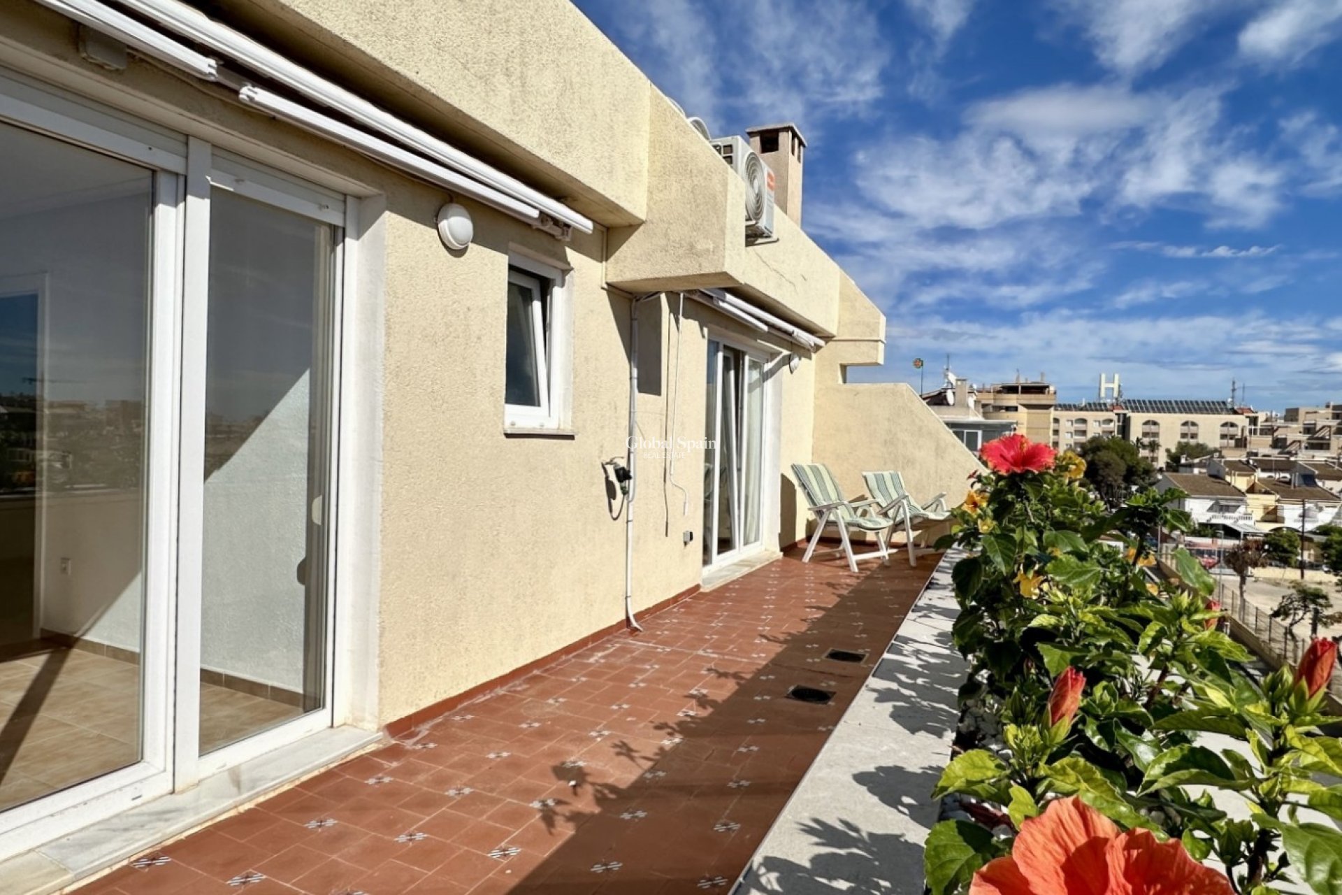 Wiederverkauf - WOHNUNG -
ORIHUELA COSTA - Costa Blanca
