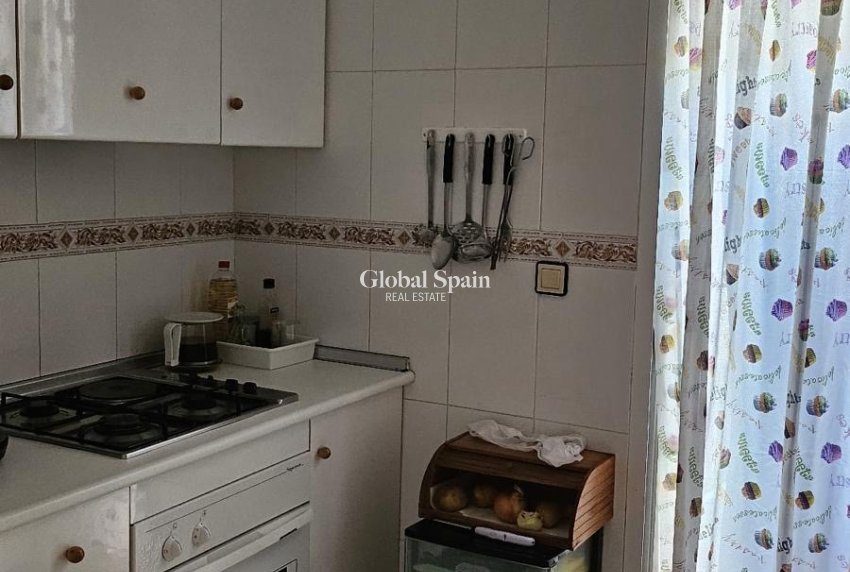 Wiederverkauf - WOHNUNG -
ORIHUELA COSTA - Costa Blanca