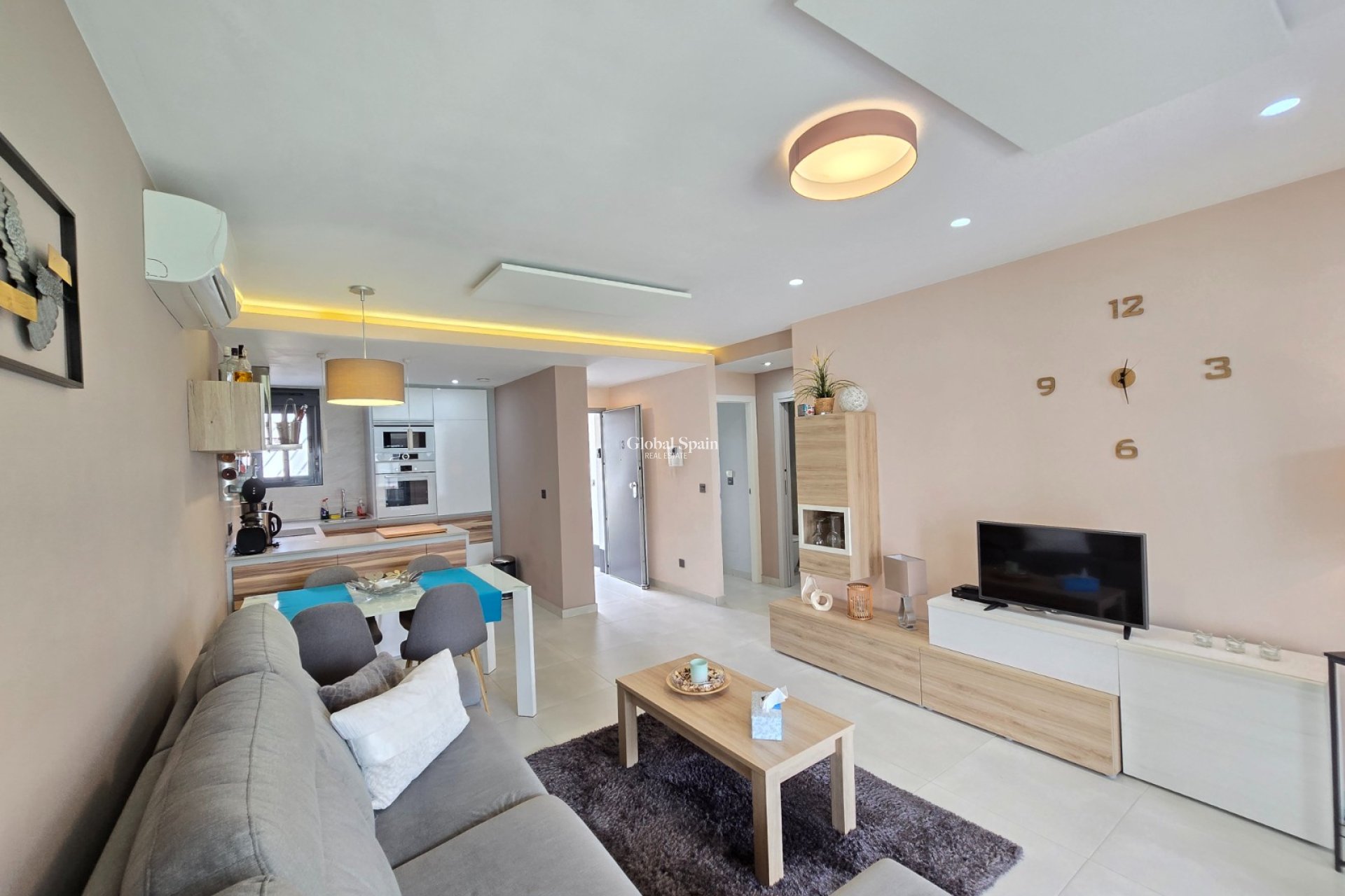 Wiederverkauf - WOHNUNG -
ORIHUELA COSTA - Costa Blanca