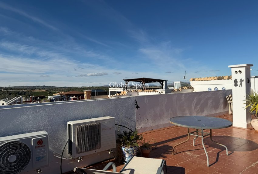 Wiederverkauf - WOHNUNG -
ORIHUELA COSTA - Costa Blanca