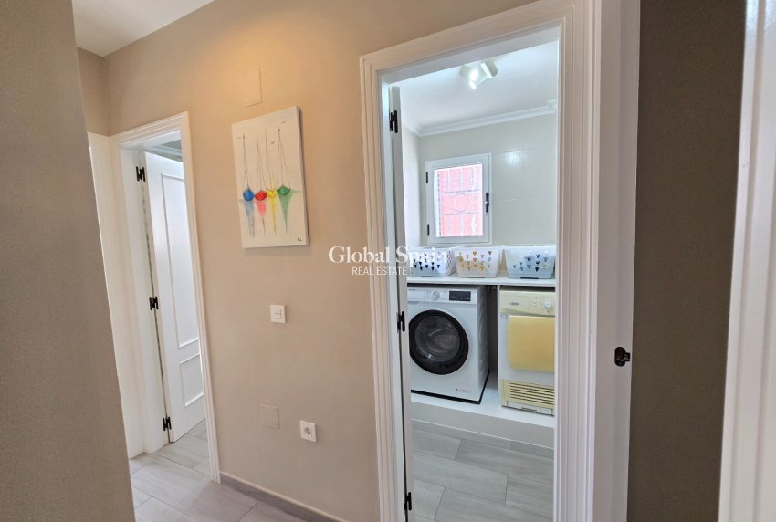 Wiederverkauf - WOHNUNG -
ORIHUELA COSTA - Costa Blanca