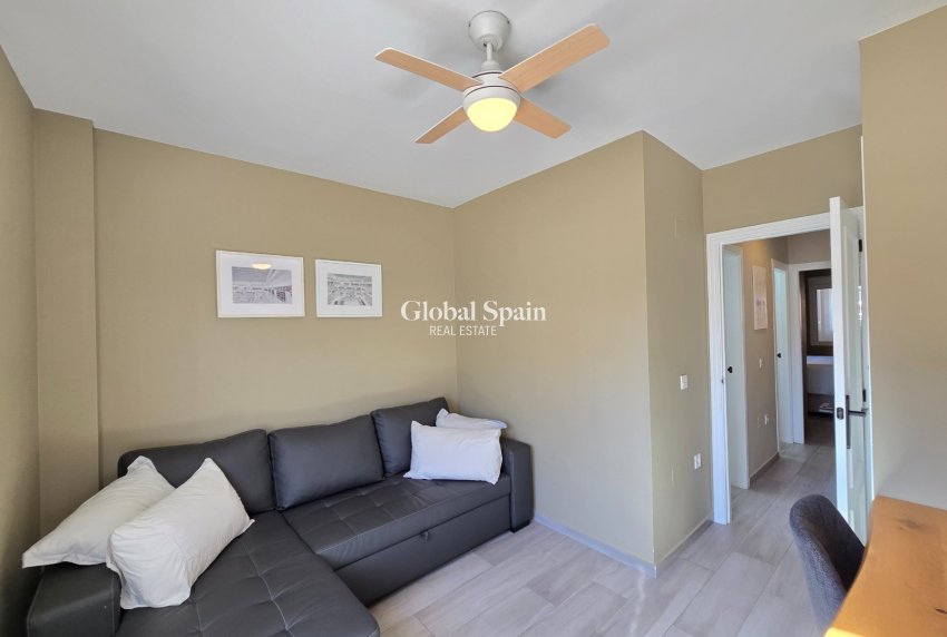 Wiederverkauf - WOHNUNG -
ORIHUELA COSTA - Costa Blanca