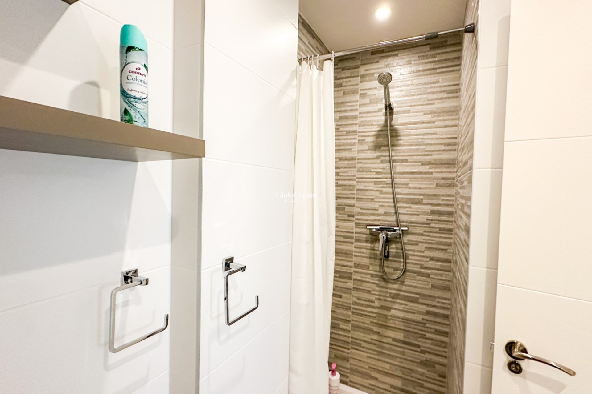 Wiederverkauf - WOHNUNG -
ORIHUELA COSTA - Costa Blanca