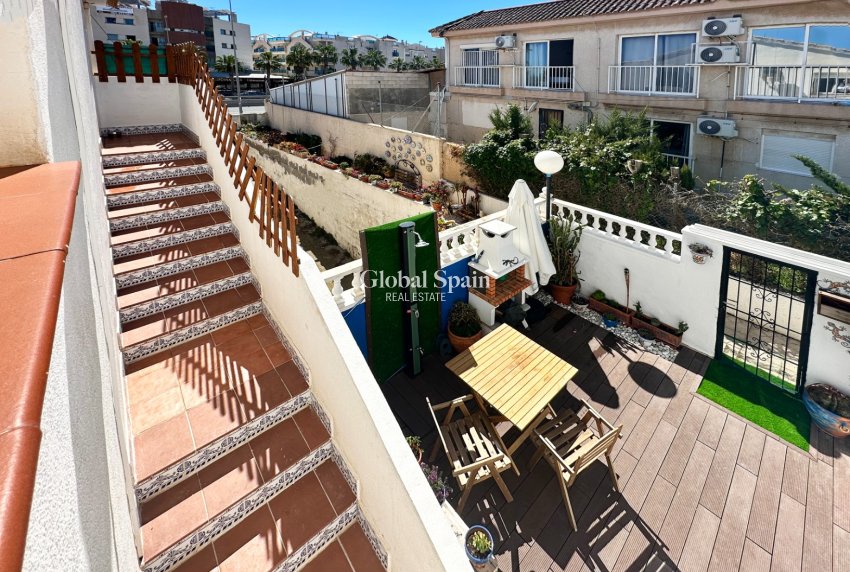 Wiederverkauf - WOHNUNG -
ORIHUELA COSTA - Costa Blanca