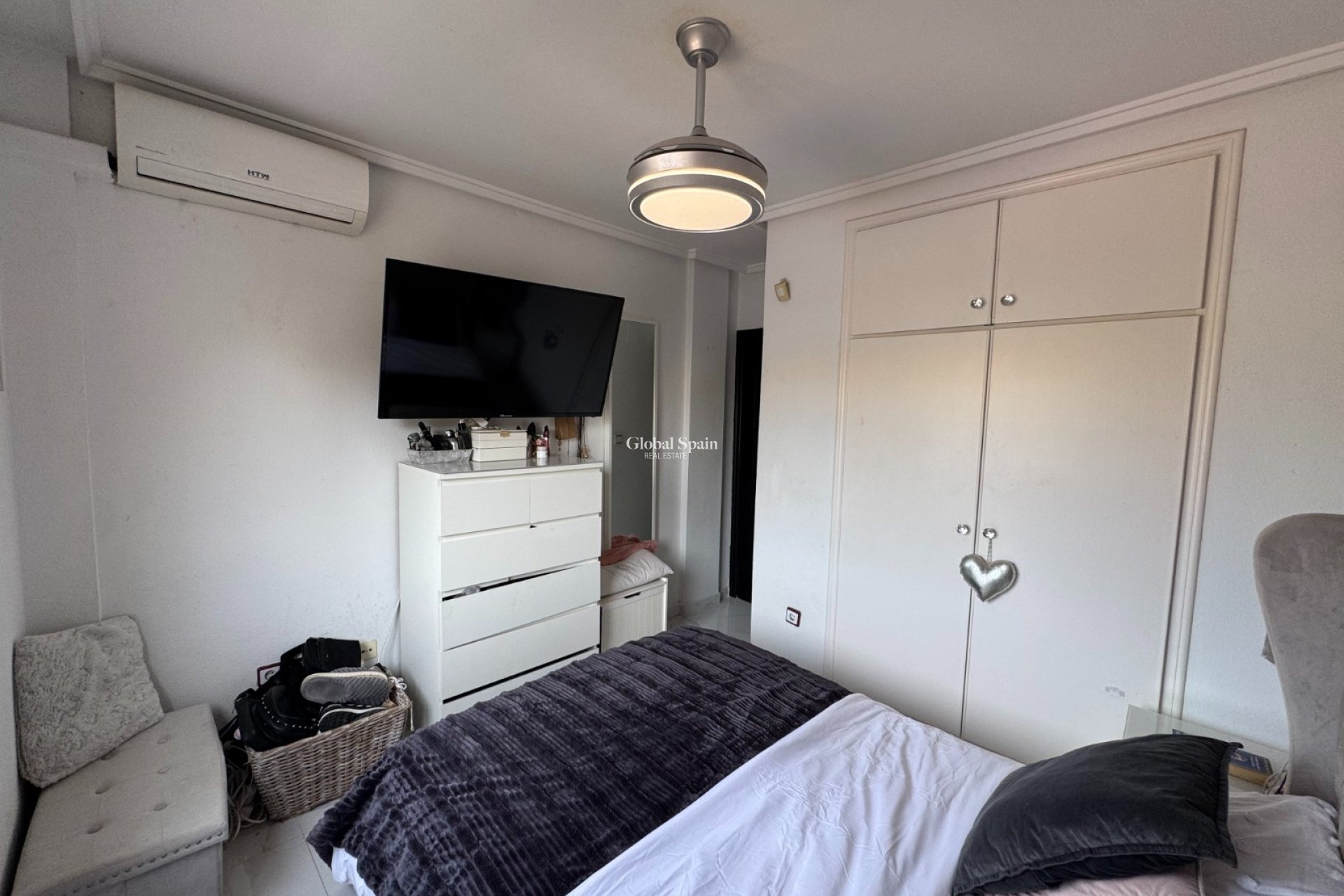 Wiederverkauf - WOHNUNG -
ORIHUELA COSTA - Costa Blanca