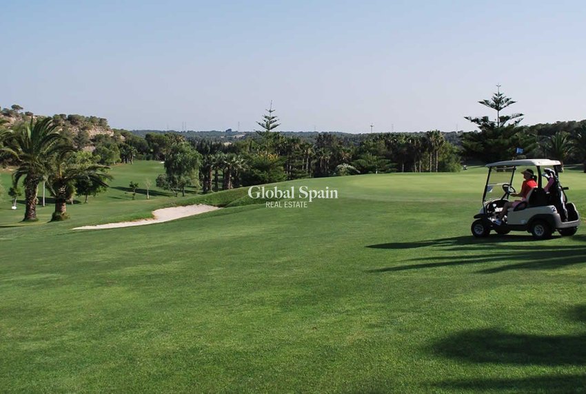 Wiederverkauf - WOHNUNG -
ORIHUELA COSTA - Costa Blanca