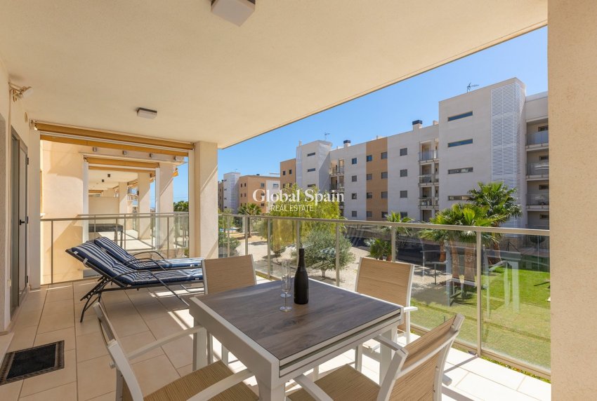 Wiederverkauf - WOHNUNG -
ORIHUELA COSTA - Costa Blanca