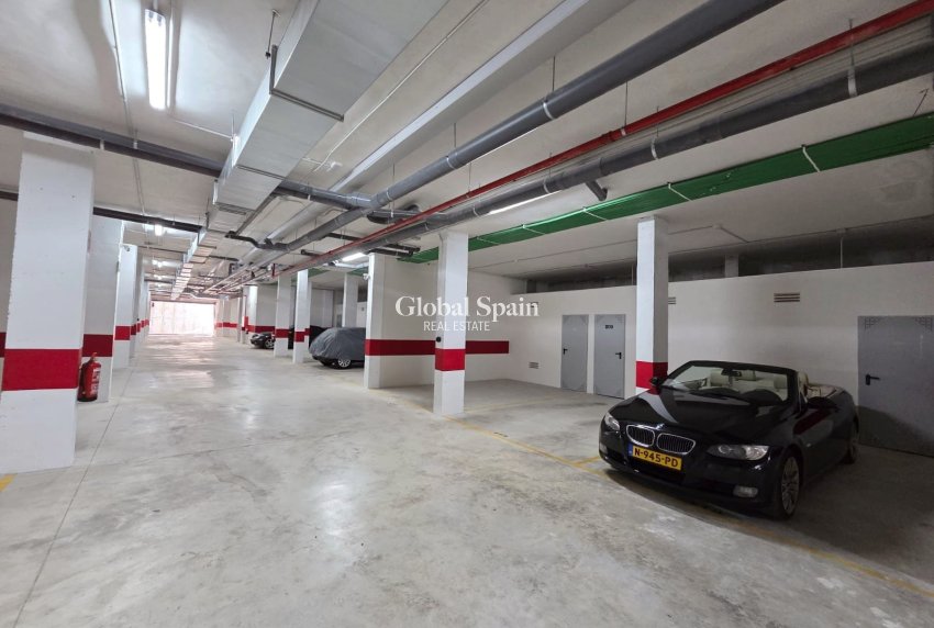 Wiederverkauf - WOHNUNG -
ORIHUELA COSTA - Costa Blanca