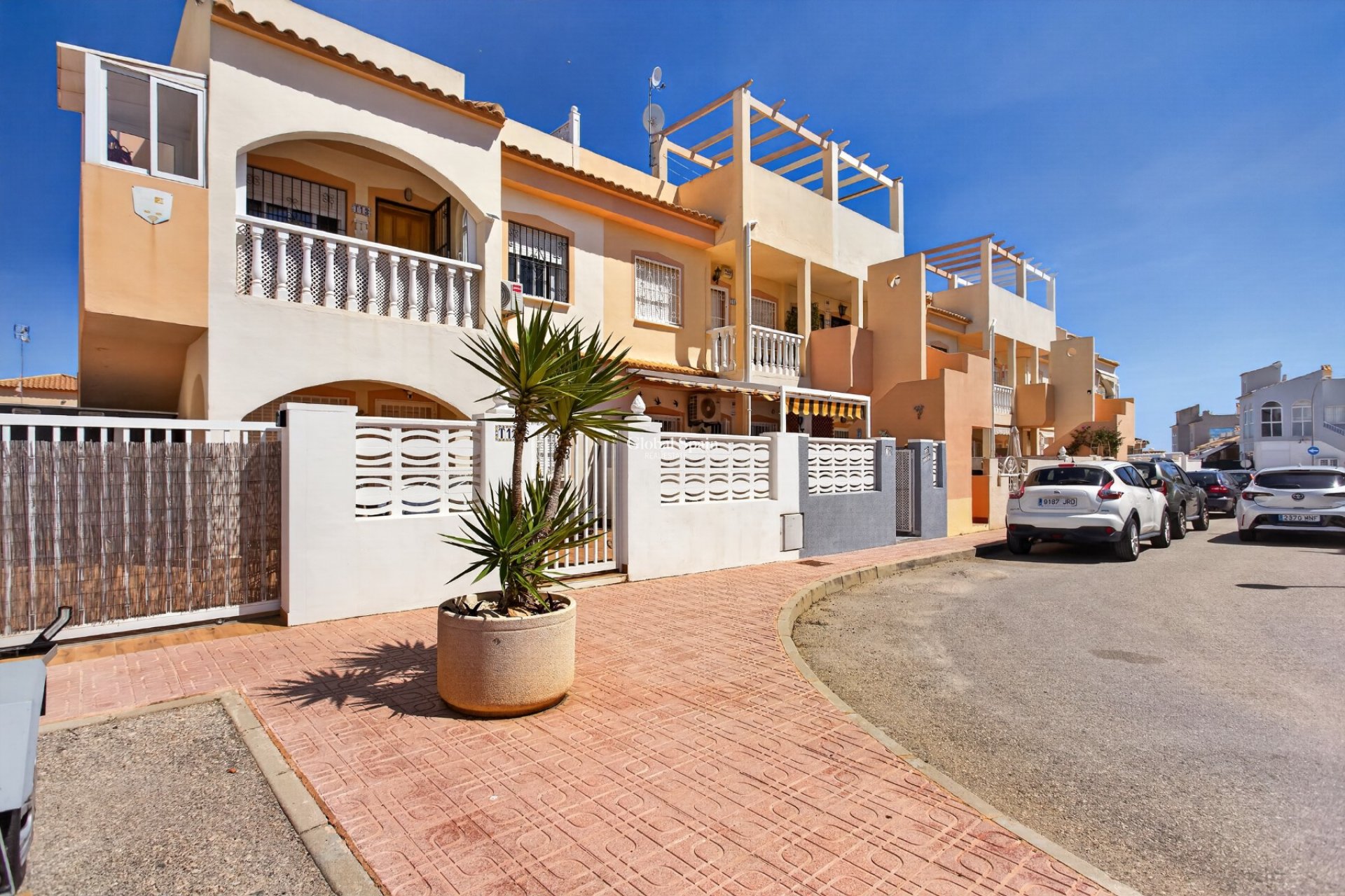 Wiederverkauf - WOHNUNG -
ORIHUELA COSTA - Costa Blanca