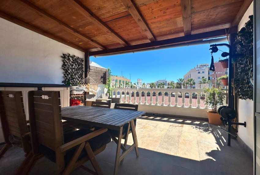 Wiederverkauf - WOHNUNG -
ORIHUELA COSTA - Costa Blanca