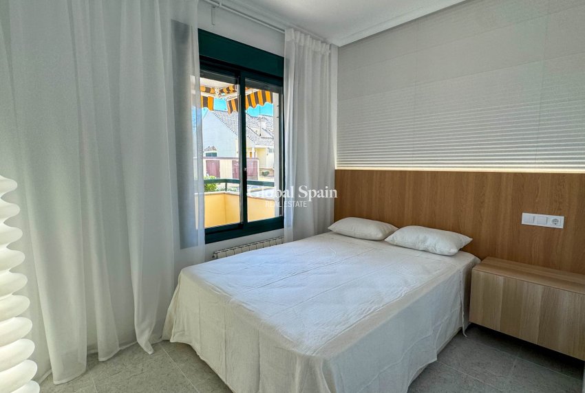 Wiederverkauf - WOHNUNG -
ORIHUELA COSTA - Costa Blanca