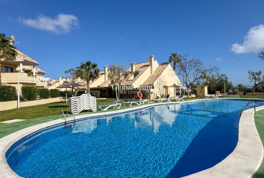 Wiederverkauf - WOHNUNG -
ORIHUELA COSTA - Costa Blanca
