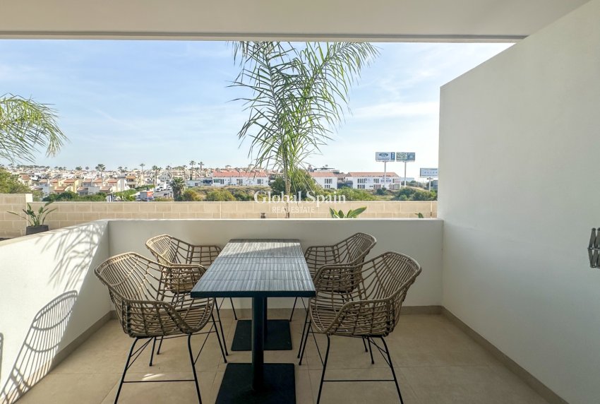 Wiederverkauf - WOHNUNG -
ORIHUELA COSTA - Costa Blanca