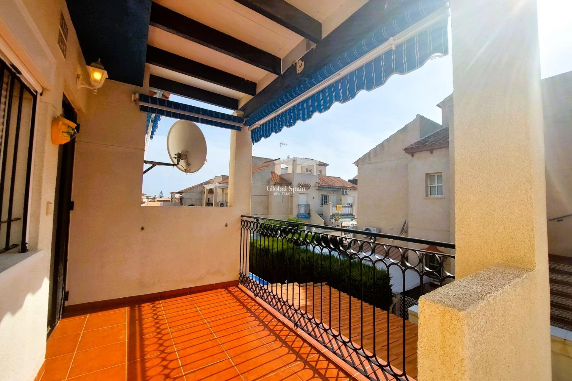 Wiederverkauf - WOHNUNG -
ORIHUELA COSTA - Costa Blanca