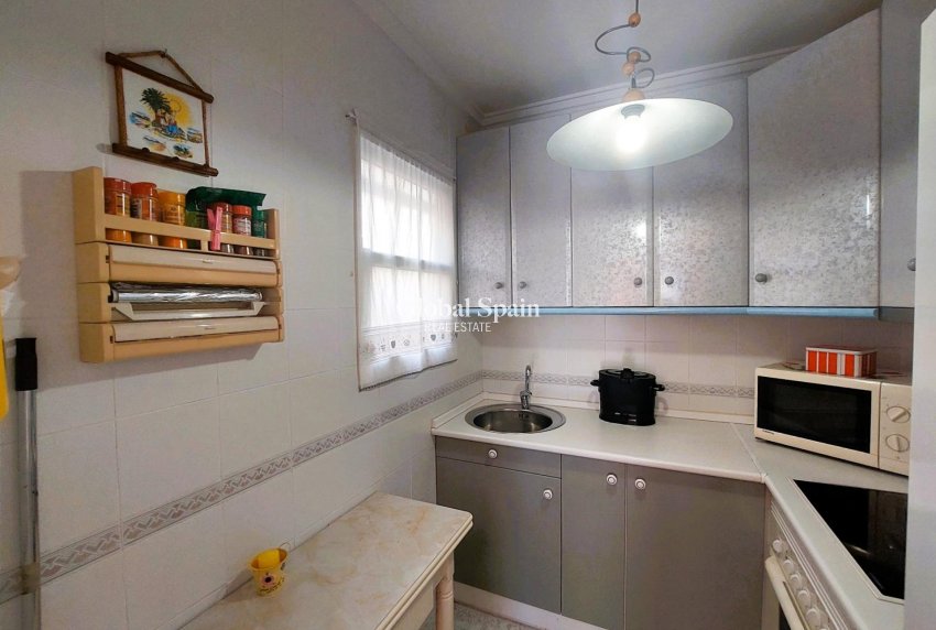 Wiederverkauf - WOHNUNG -
ORIHUELA COSTA - Costa Blanca