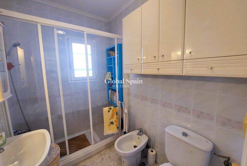 Wiederverkauf - WOHNUNG -
ORIHUELA COSTA - Costa Blanca