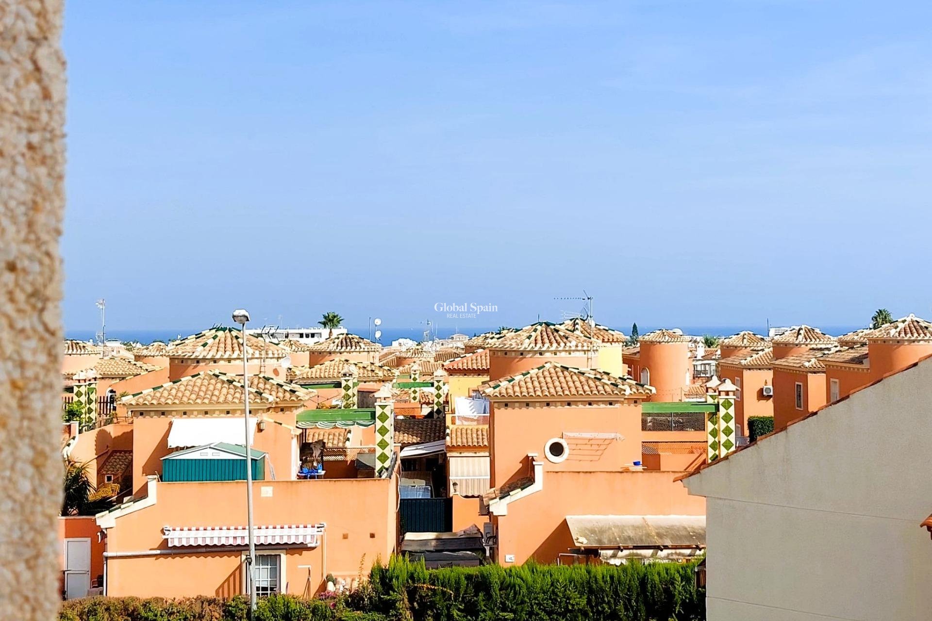 Wiederverkauf - WOHNUNG -
ORIHUELA COSTA - Costa Blanca