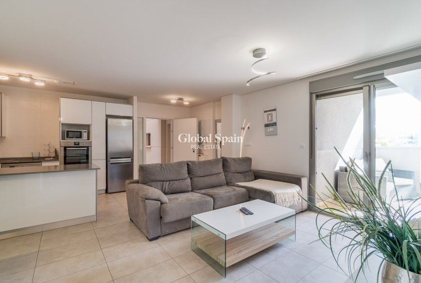 Wiederverkauf - WOHNUNG -
ORIHUELA COSTA - Costa Blanca
