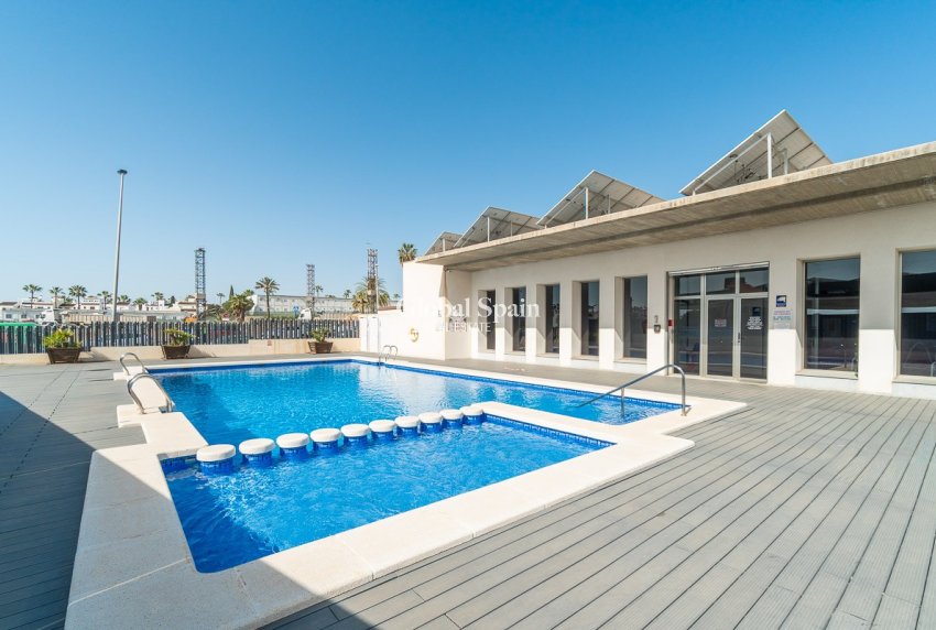 Wiederverkauf - WOHNUNG -
ORIHUELA COSTA - Costa Blanca