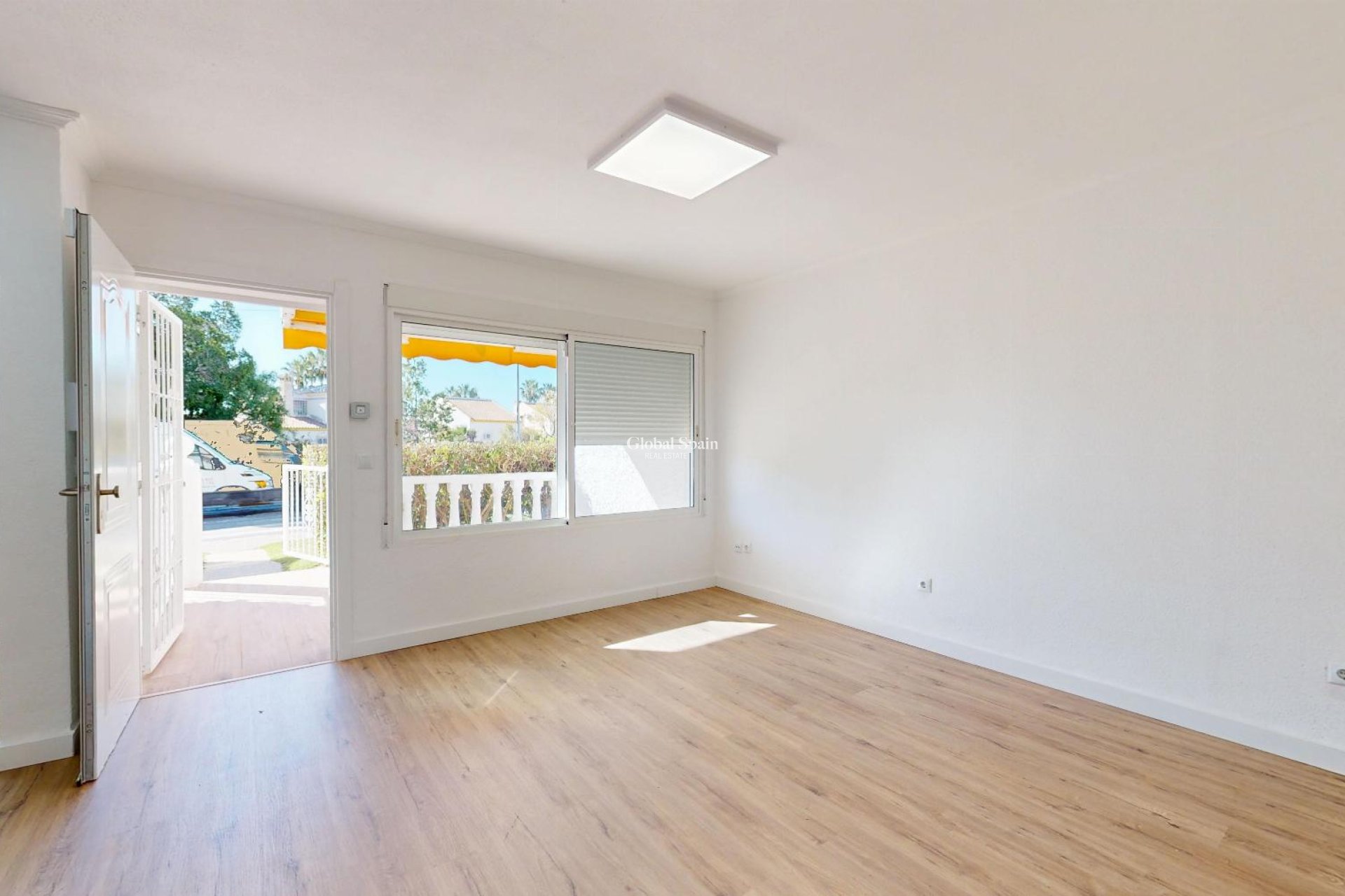 Wiederverkauf - WOHNUNG -
ORIHUELA COSTA - Costa Blanca