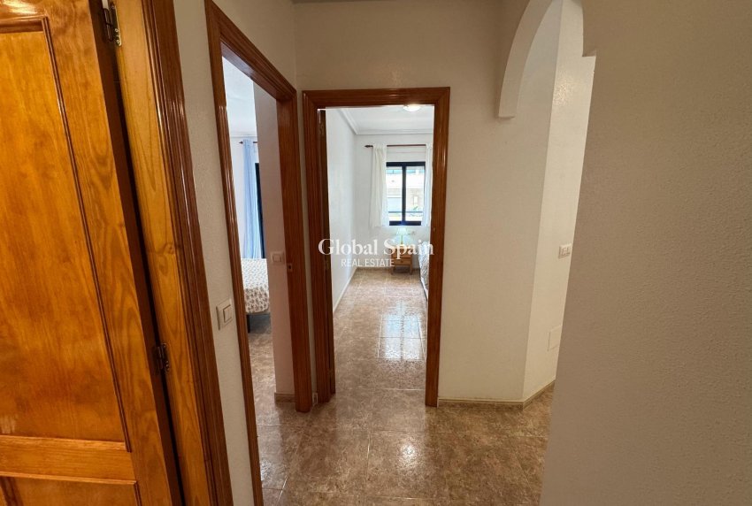 Wiederverkauf - WOHNUNG -
ORIHUELA COSTA - Costa Blanca