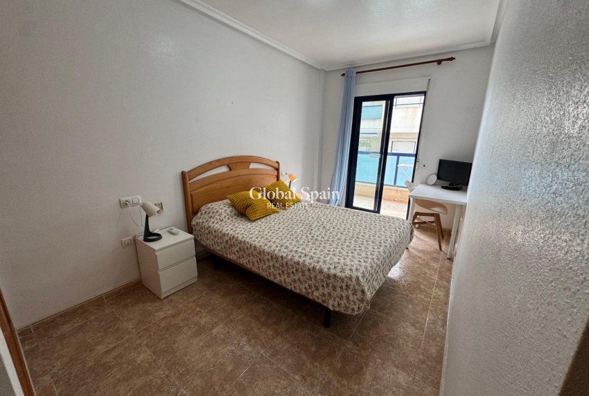 Wiederverkauf - WOHNUNG -
ORIHUELA COSTA - Costa Blanca