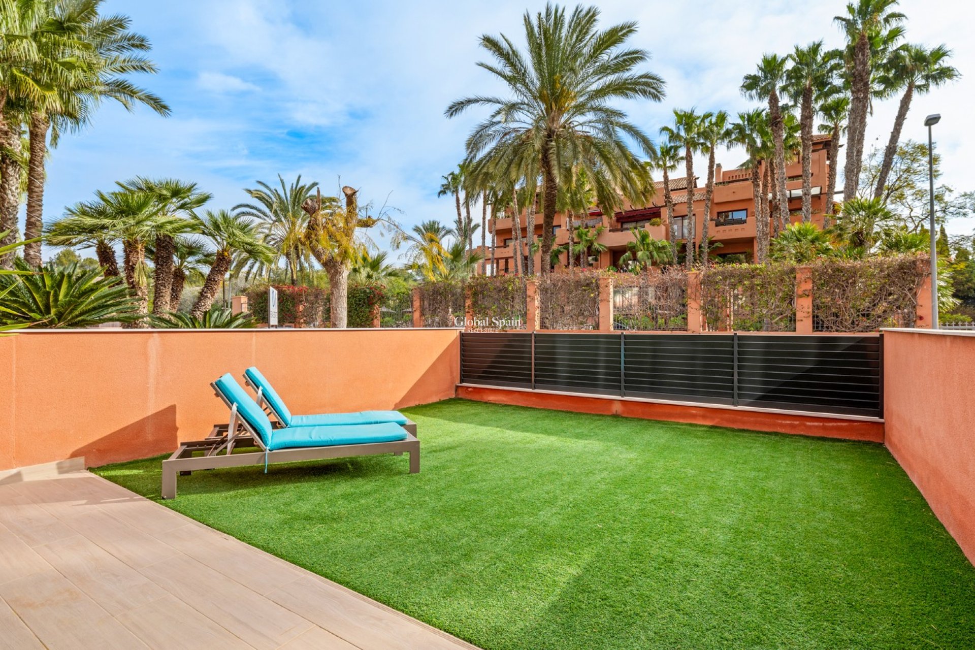 Wiederverkauf - WOHNUNG -
ORIHUELA COSTA - Costa Blanca